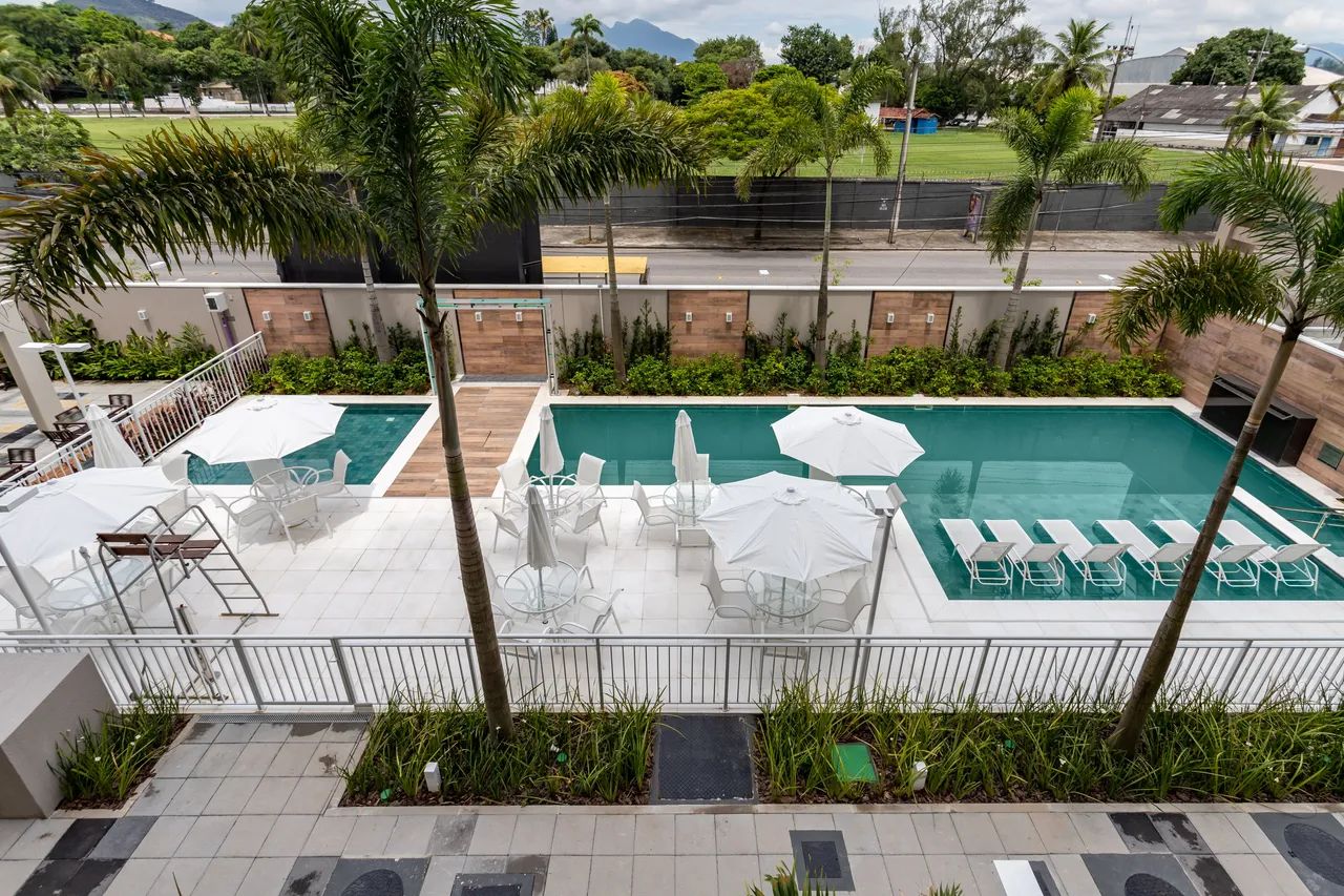 Apartamento à venda com 68m com 3 quartos - Marechal Hermes/Rj.