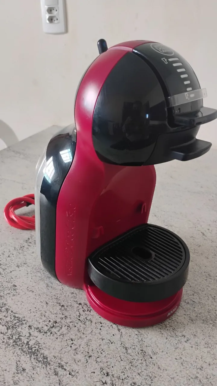 cafeteira dolce gusto arno