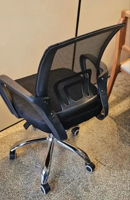 Cadeira Giratória Escritório Manchester FAZEMOS ENTREGAS - Foto 2