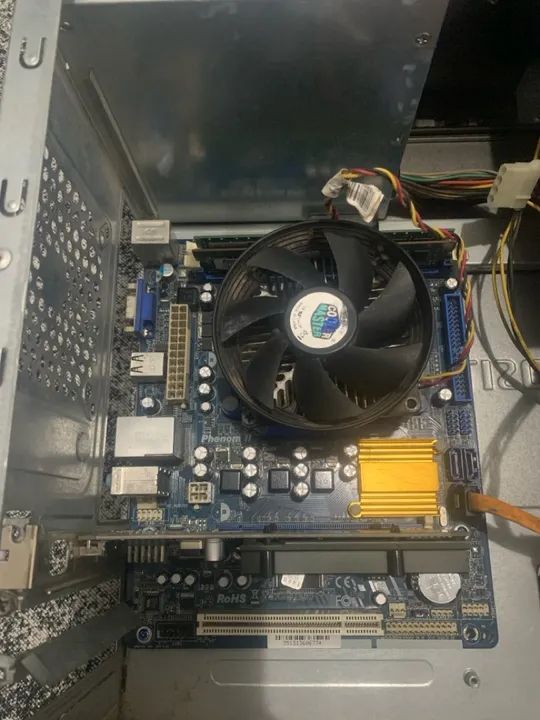 Placa mãe Am3 com processador, Placa mãe Lga 775 com Processador, Memórias ram, Hd, Etc?
