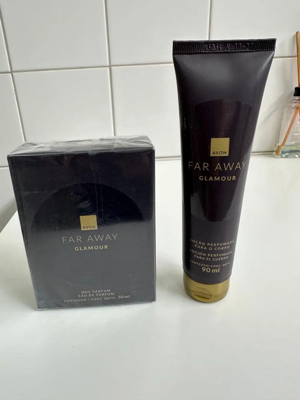 Kit Avon Far Away Glamour - Deo Parfum + Loção - Foto 2