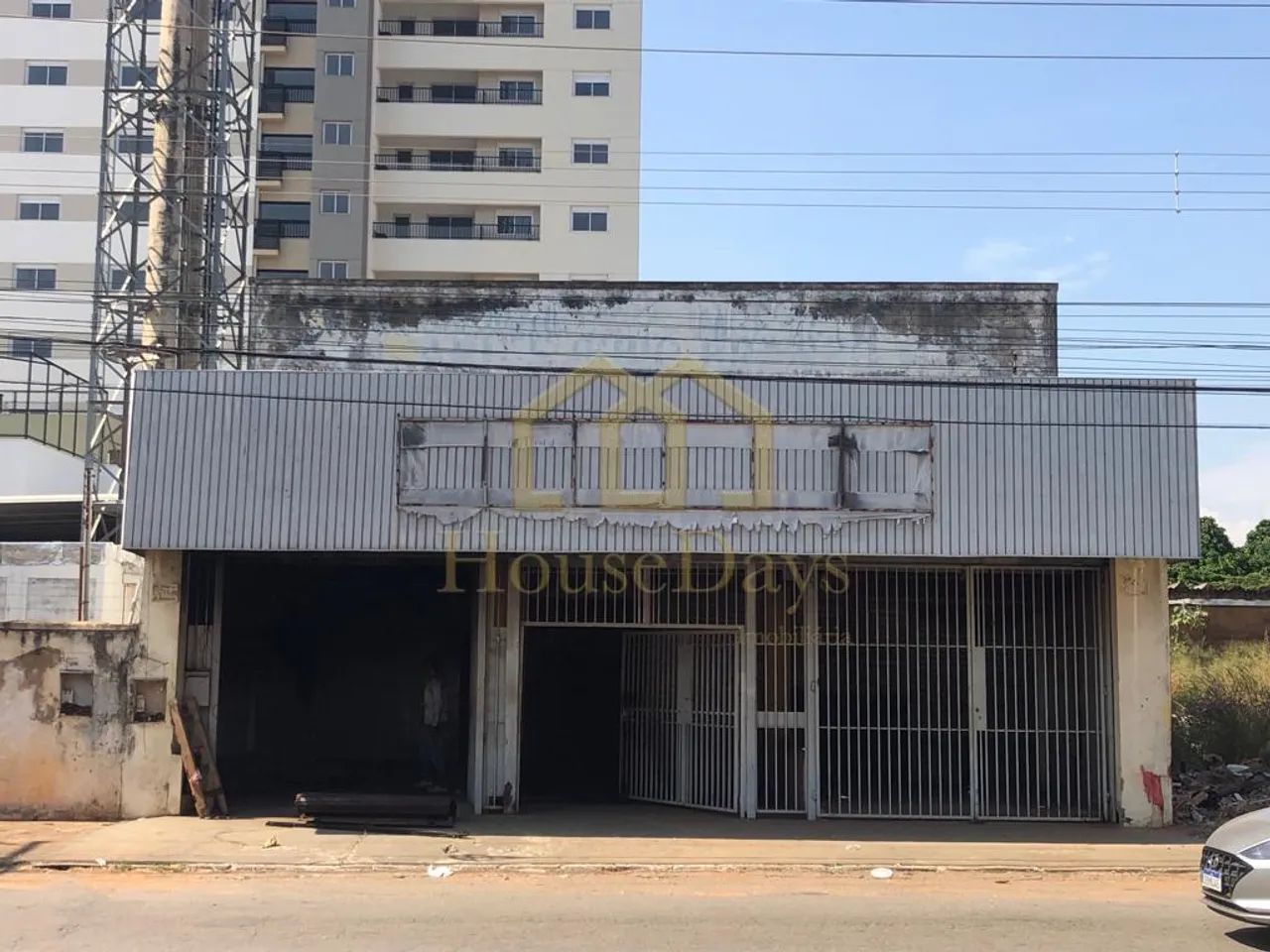 Galpão/Depósito/Armazém para aluguel possui 492 metros quadrados em Aeroviário - Goiânia -