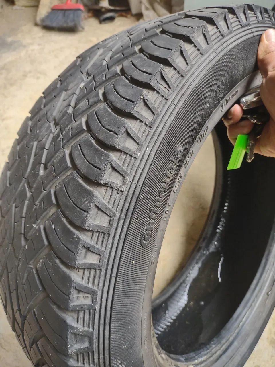 Pneu continental aro 16 - 205/60R16 - Foto 4