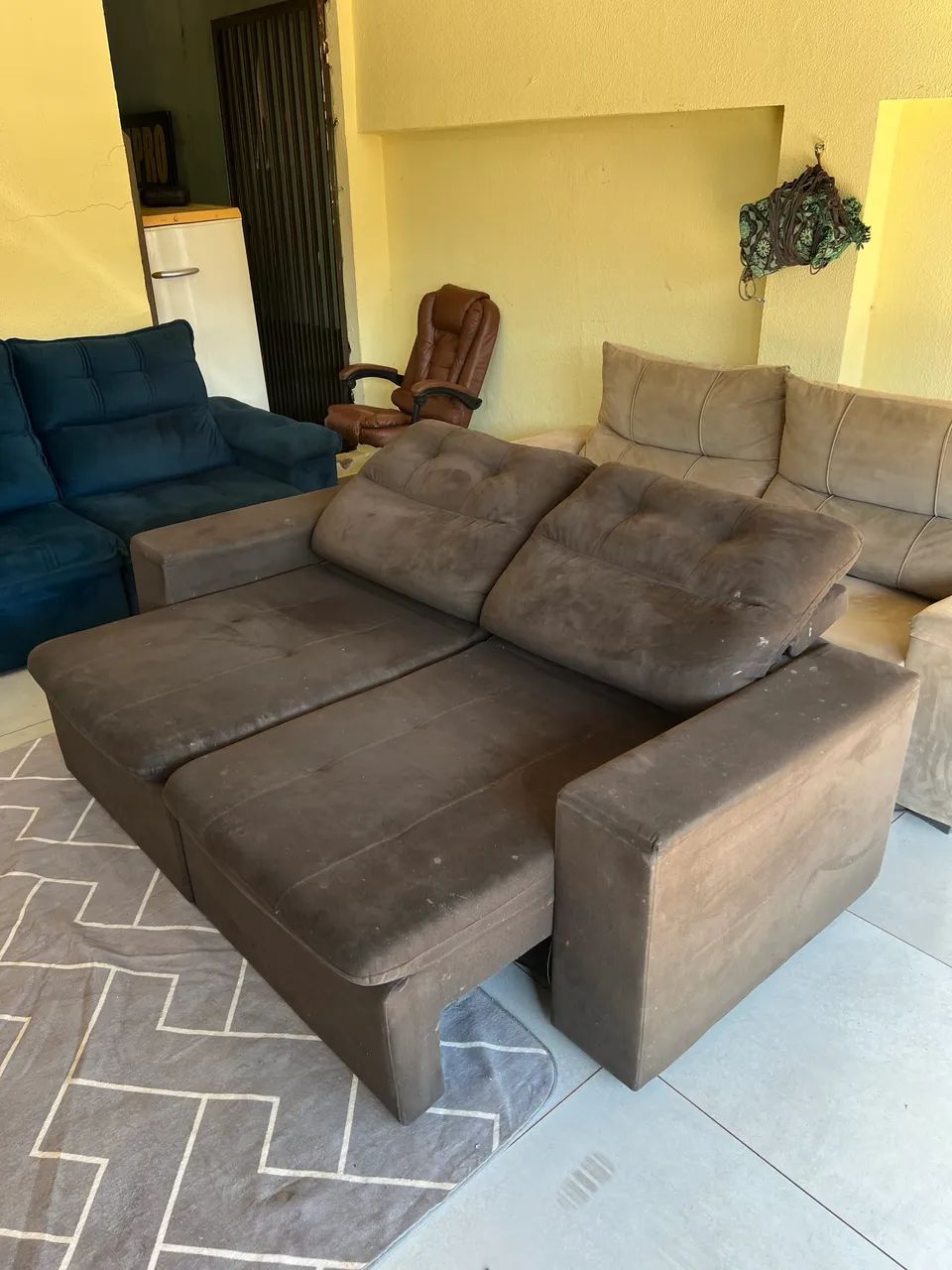 Vendo Sofá retrátil e Reclinável usado em bom estado Entrego * - Foto 3