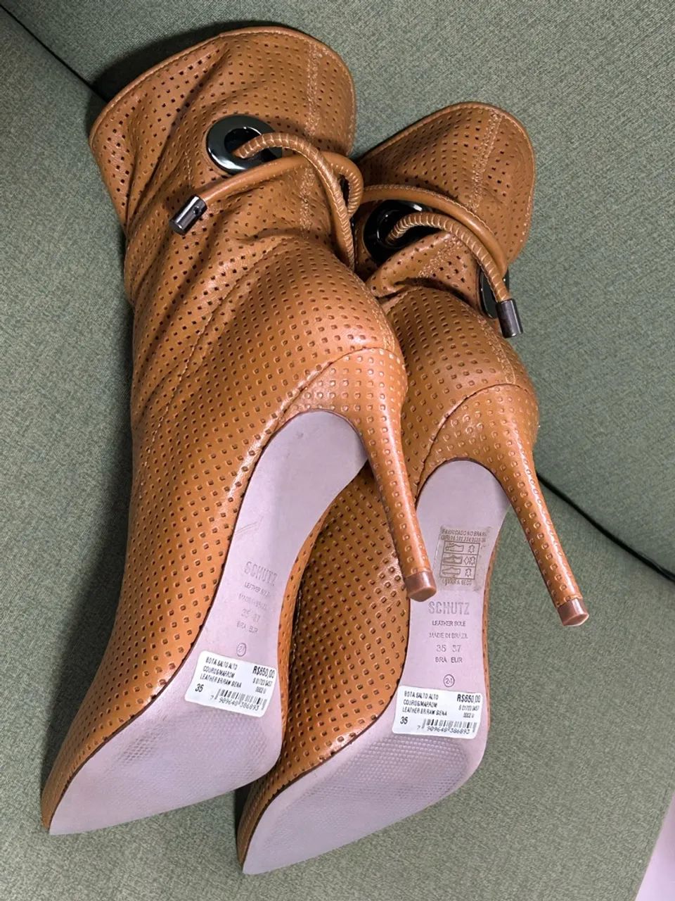 Bota cano médio nova Schütz  - Foto 5