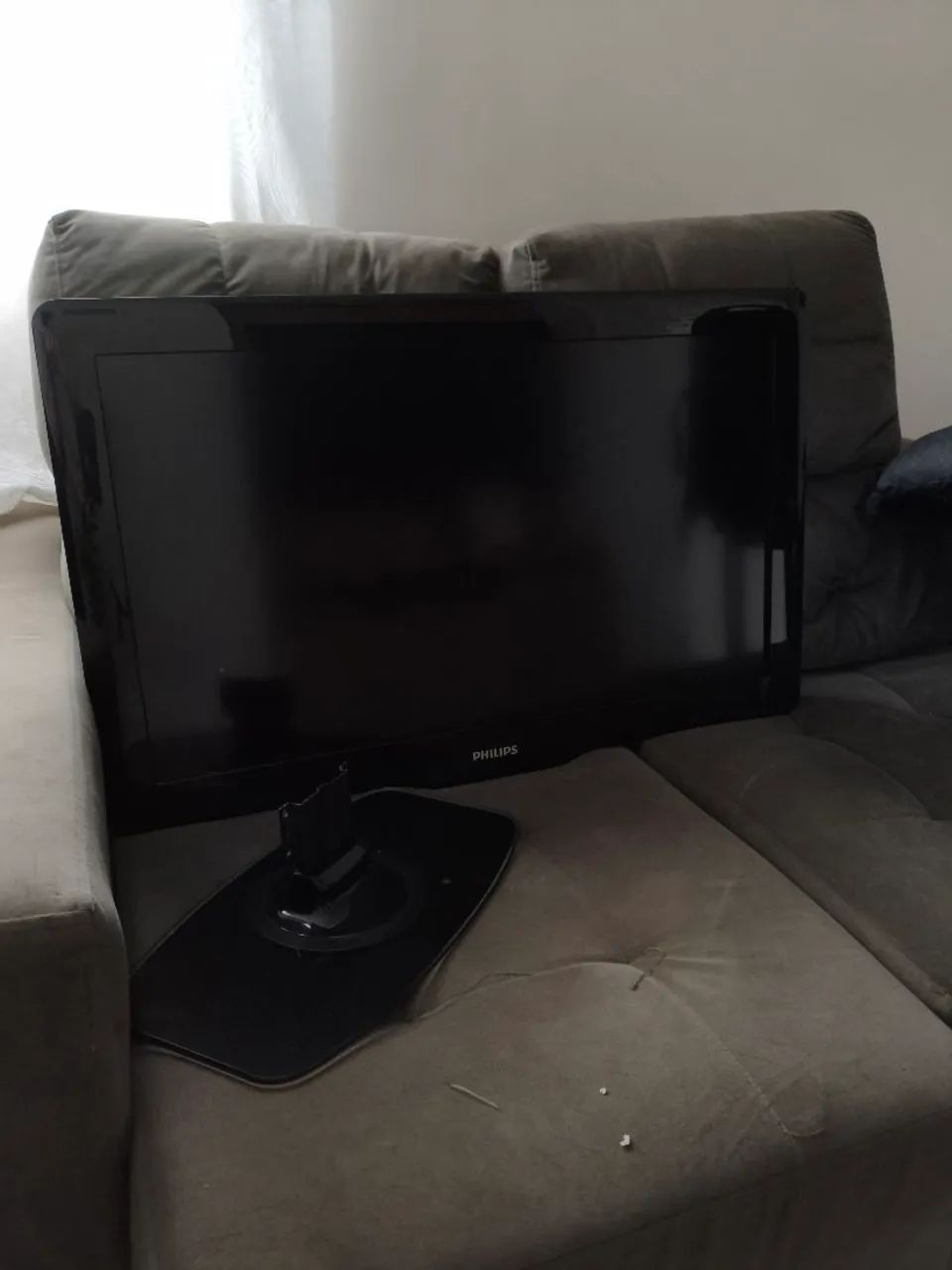 TV Philips 32 polegadas (não é smartv) - Foto 3