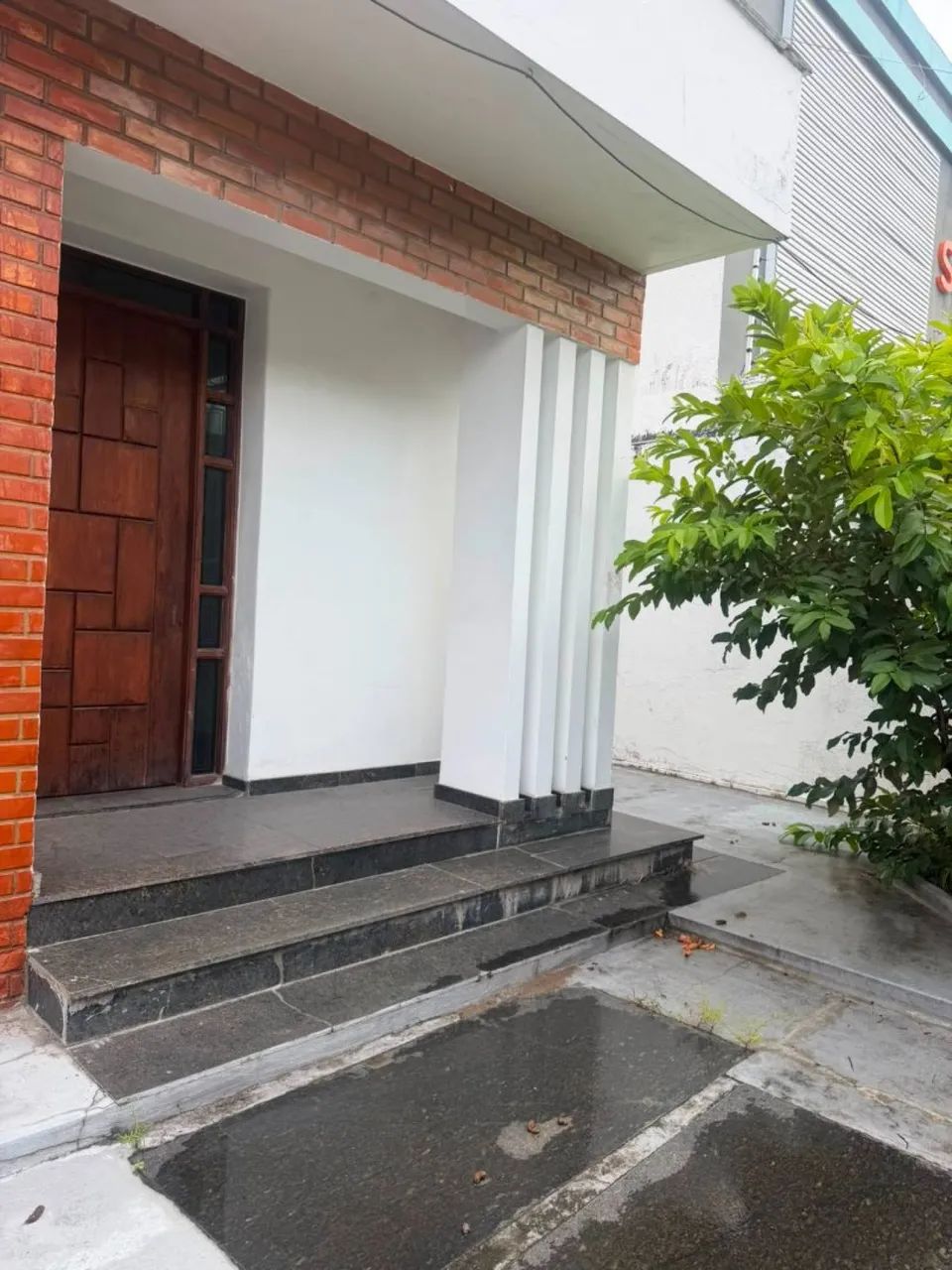 Alugo casa com 420m² com 6 quartos sendo 3 suítes no Salgado filho - Foto 2