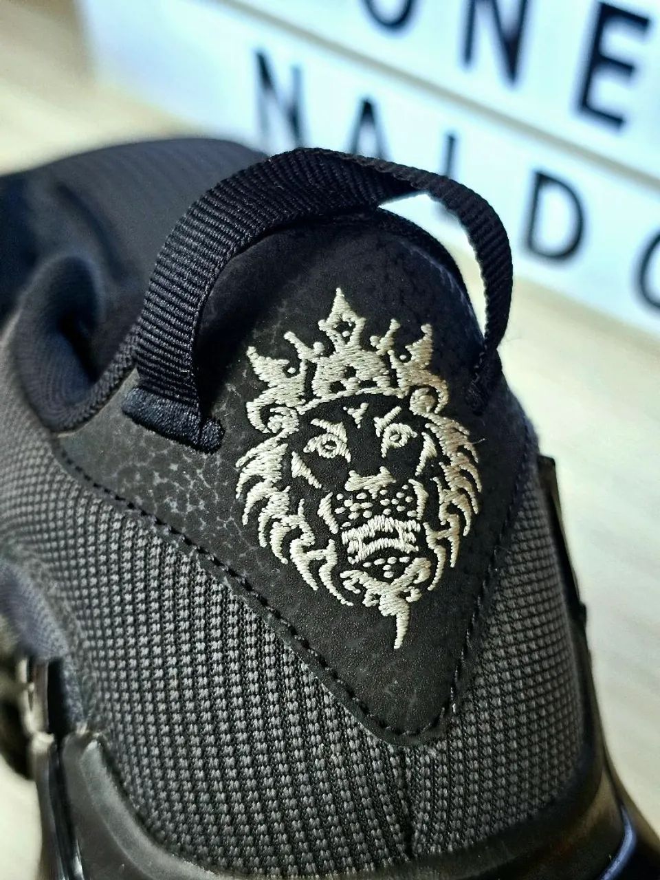 tênis Nike LeBron Witness 7 Cor preta - Foto 6