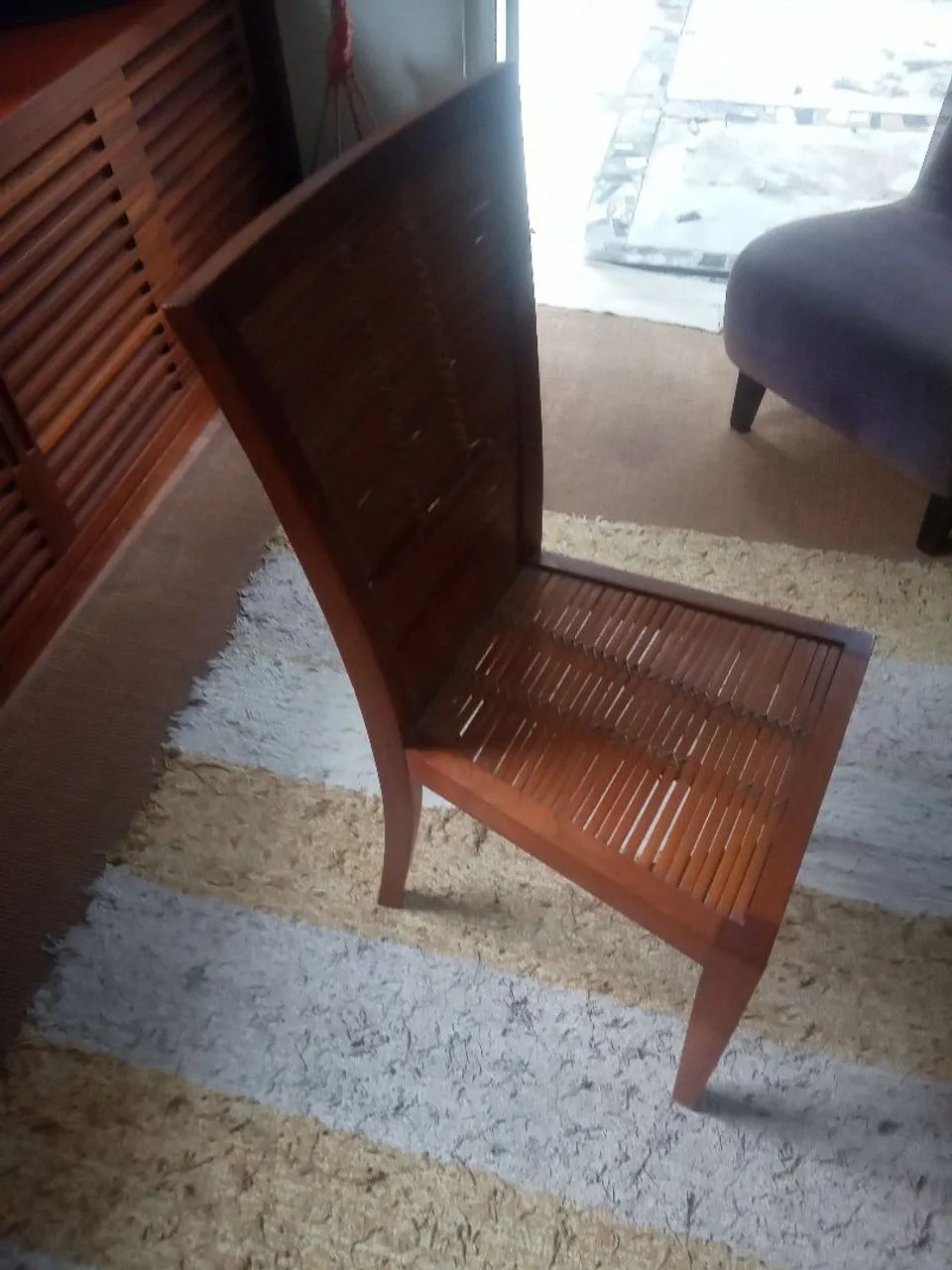Cadeira estilosa design  limpo. - Foto 3