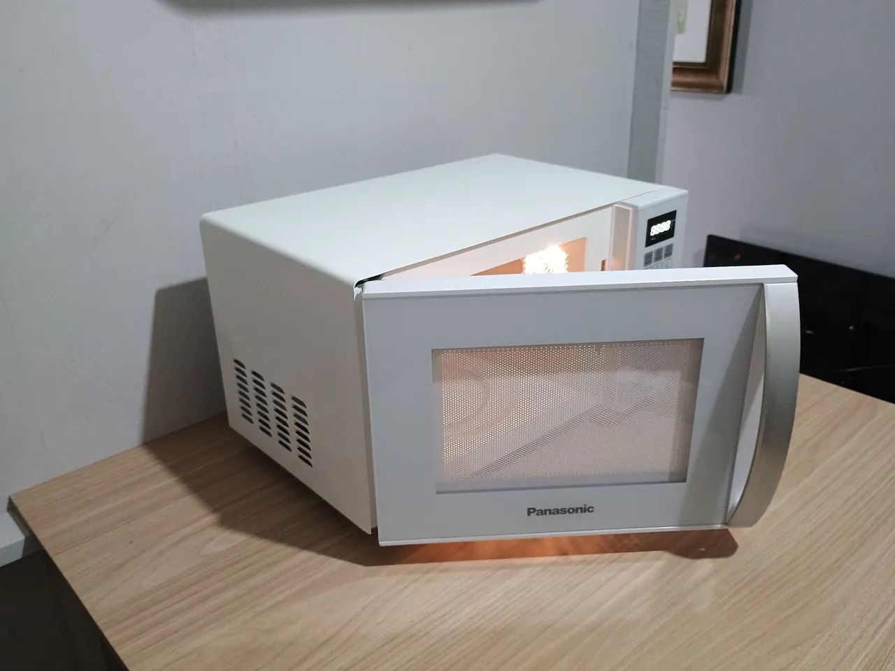 Microondas Panasonic 20L  - Foto 5