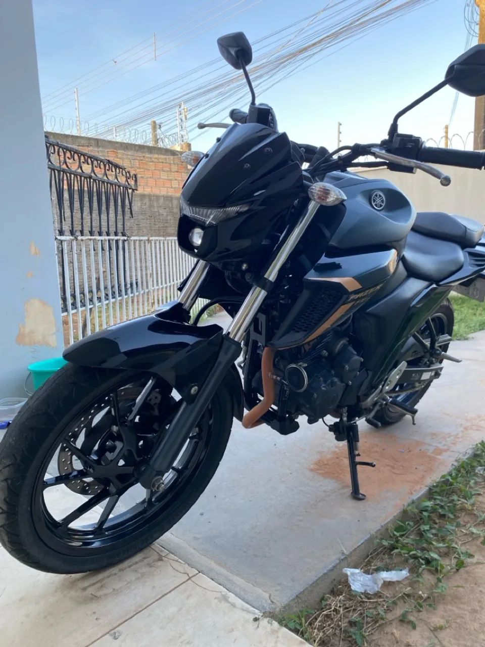 FAZER 250 ABS 2024 - Foto 4