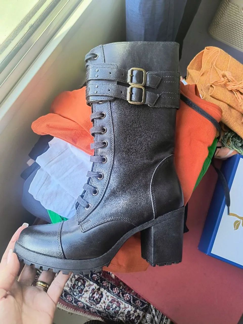 bota preta de couro iods numero 37