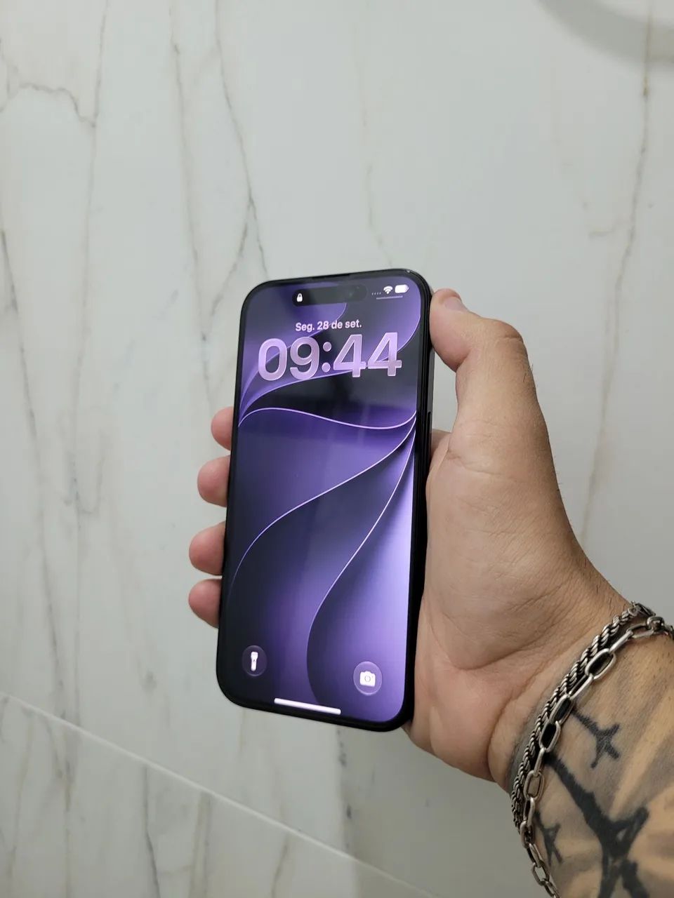 iPhone 15 Pro - 128GB - Foto 2