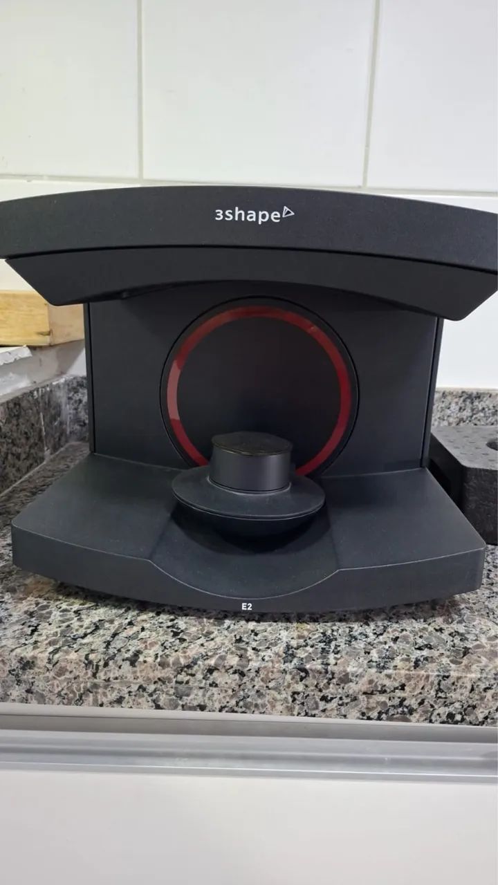Scanner de Bancada 3Shape E2