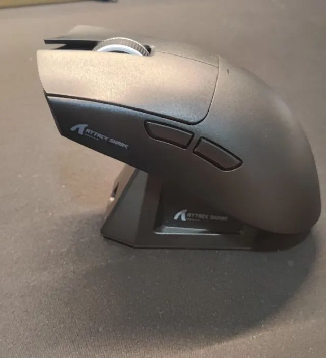 Mouse Gamer Attack Shark X11 Preto com Dock de Carregamento - Foto 3