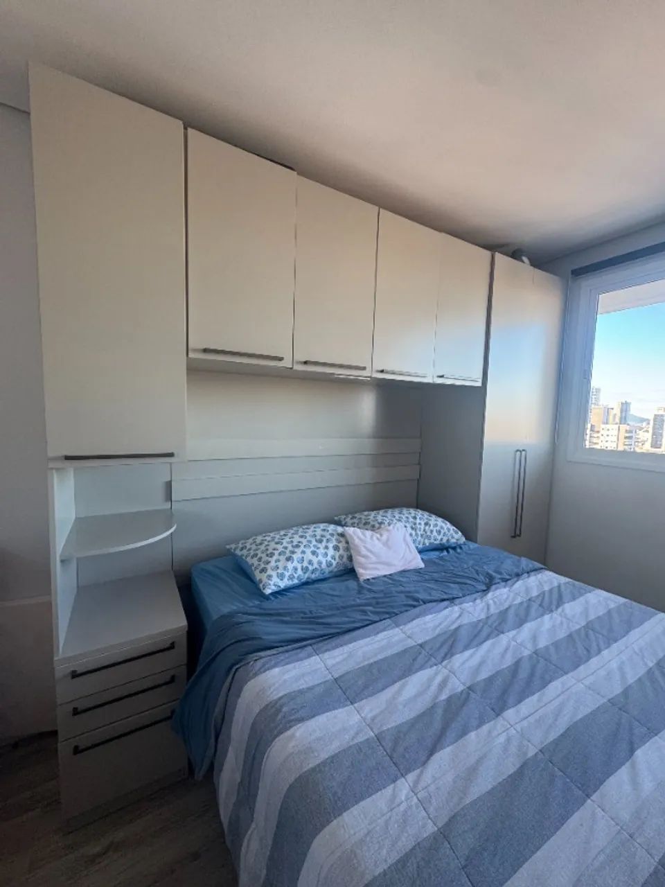Guarda-roupa modulado de casal 