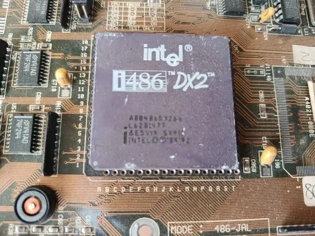 Placa mãe para Intel 486 tipo PS/2, tudo onboard, precisa de revisão - Foto 2