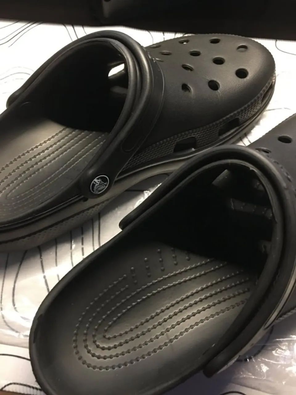 Sandália Crocs Classic Clog - Foto 3