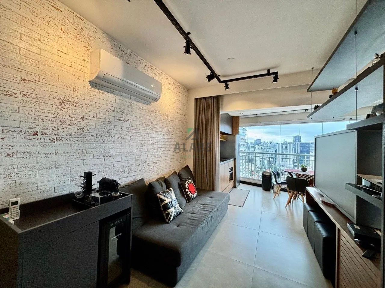 Studio Mobiliado em Pinheiros -com 34m² ce 2 Vagas de garagem - Foto 5