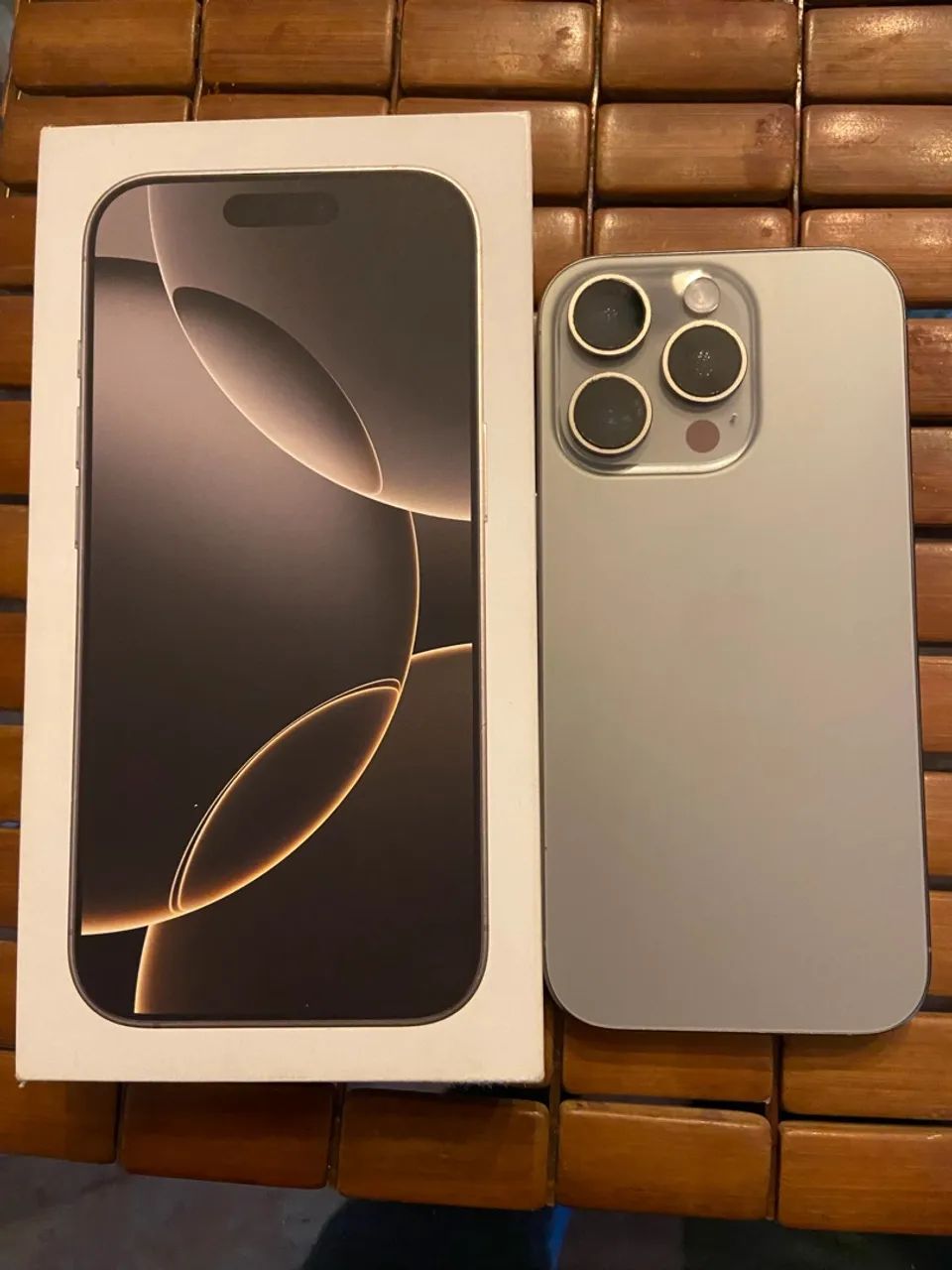 iPhone 16 pro 256 - Foto 2