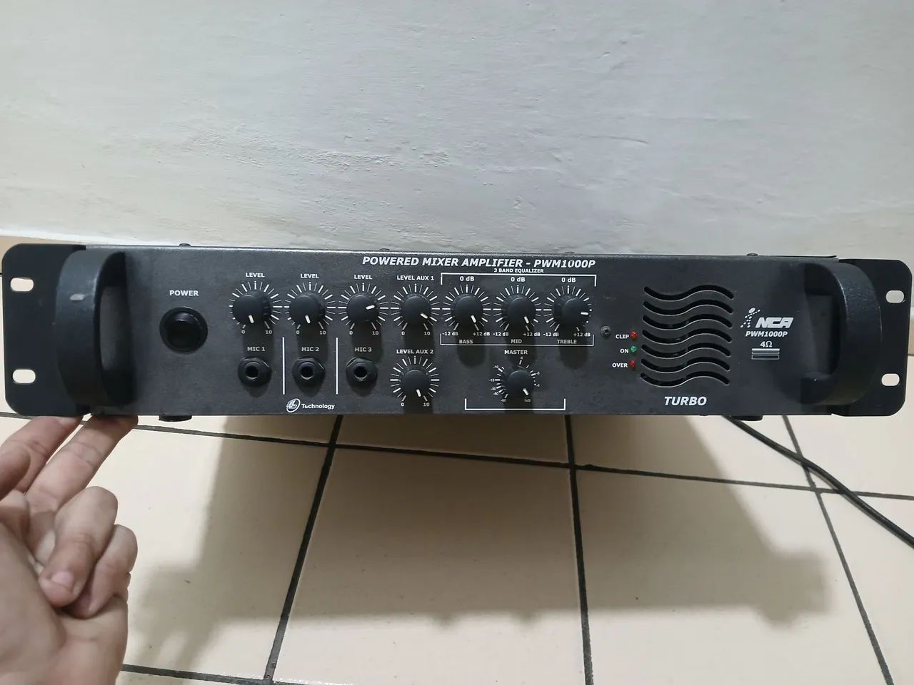Amplificador PWM1000P