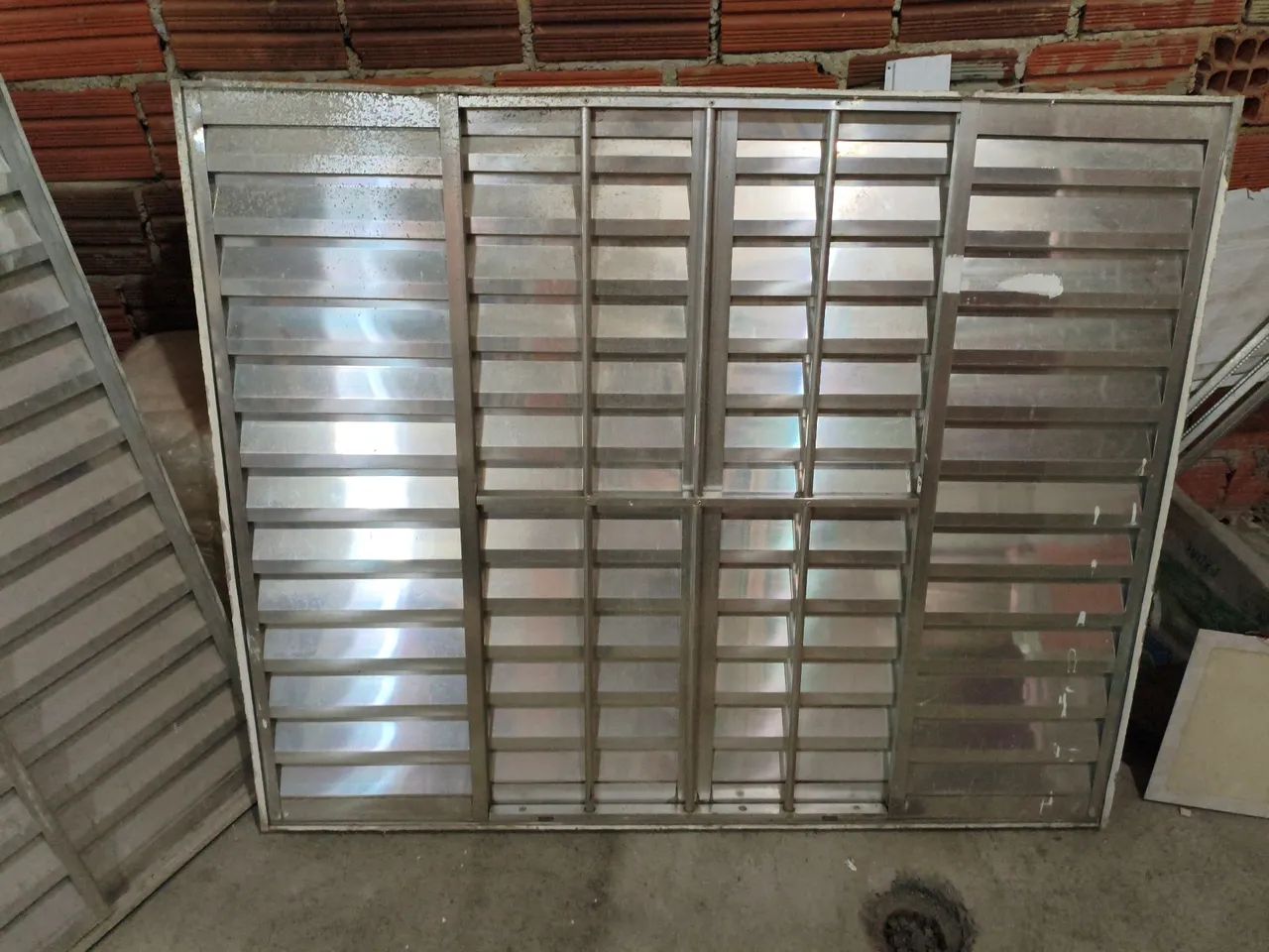 Venetian Window65115635243778123