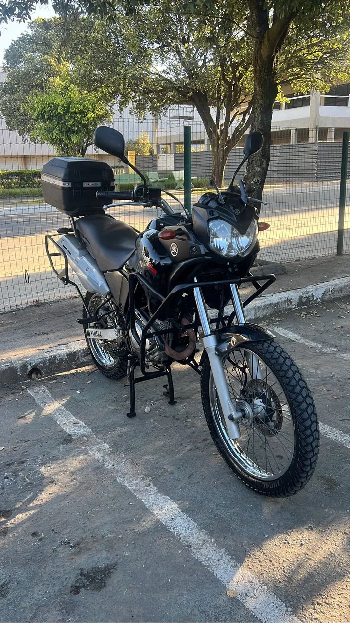 Tenere 250 