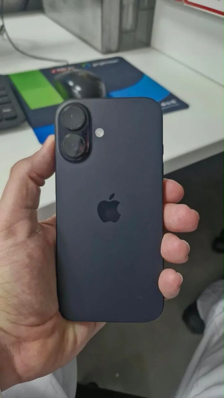 iPhone 16 256GB