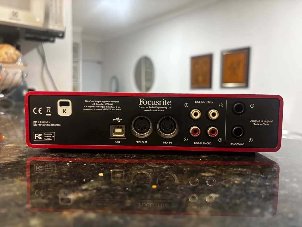 Interface Focusrite Scarlett 2i4 2nd Gen - Foto 2