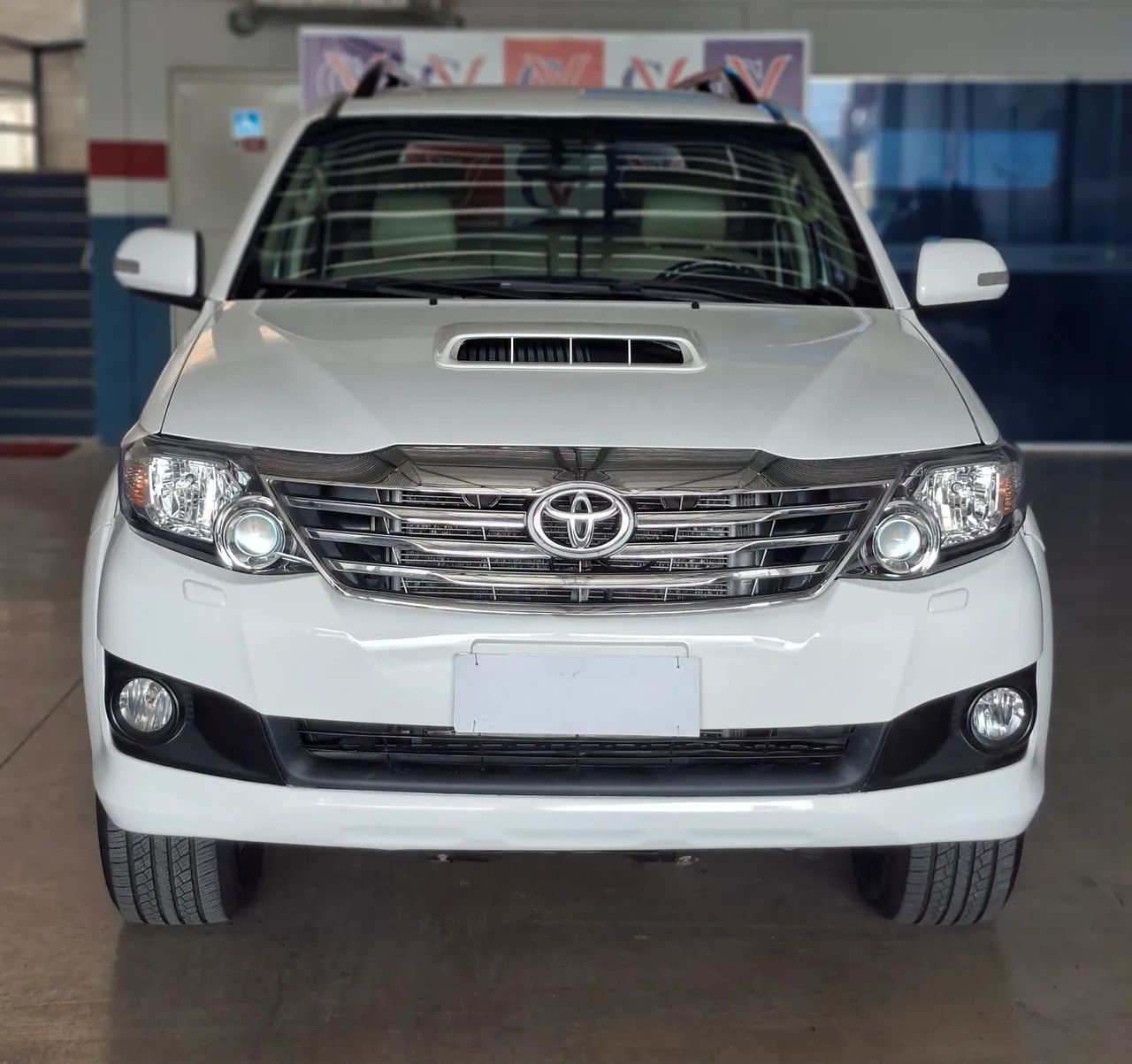 Toyota Hilux Hilux SW4 SRV D4-D 4x4 3.0 TDI Dies. Aut 2015