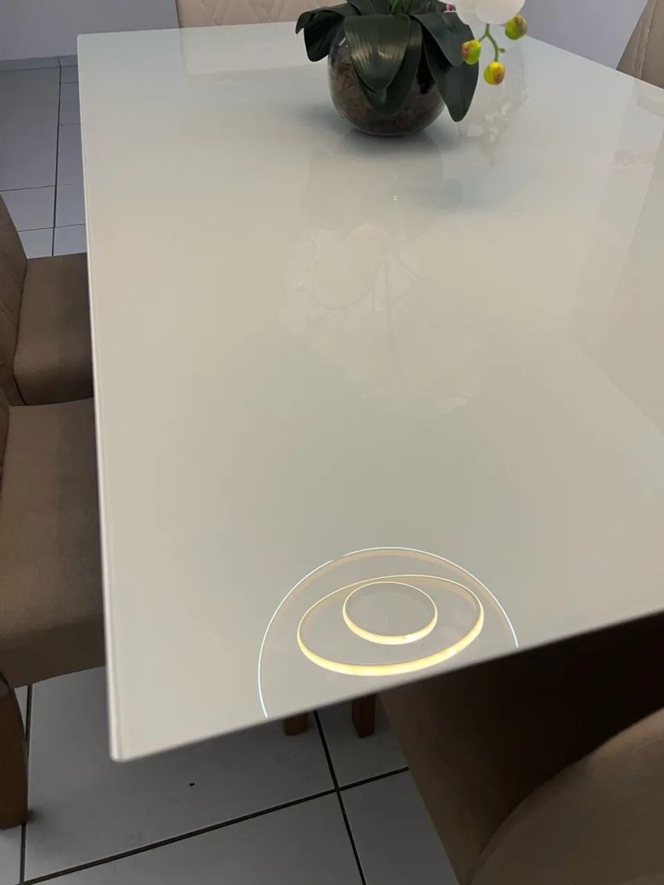 Mesa 6 cadeiras com tampo de vidro  - Foto 3