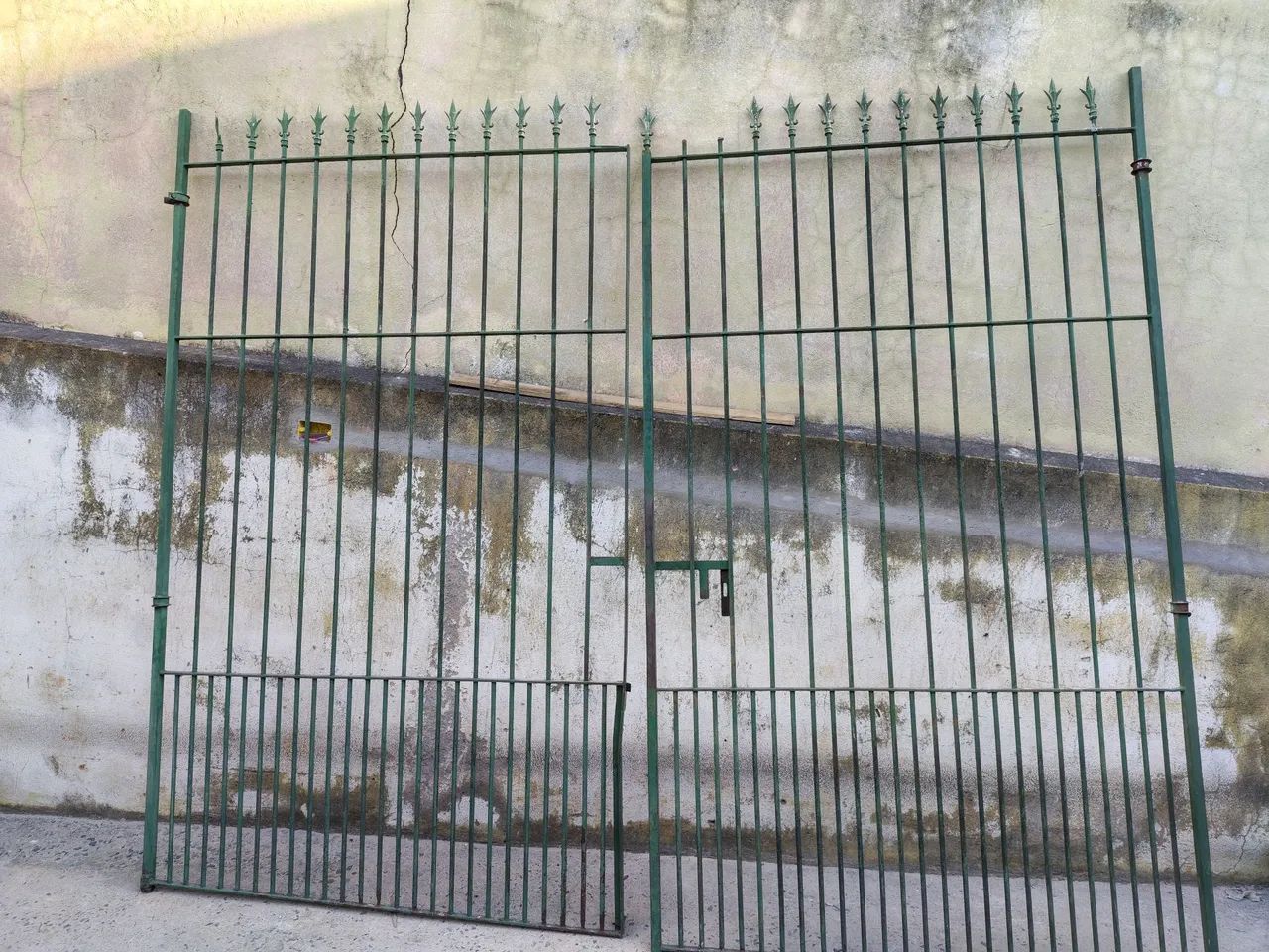 PORTÃO DE FERRO - Foto 2