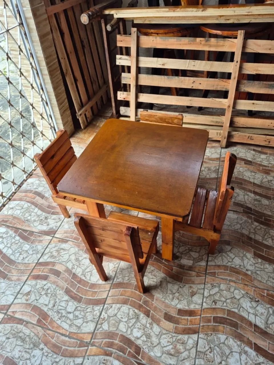 Conjunto infantil mesa com 4 cadeiras NOVO