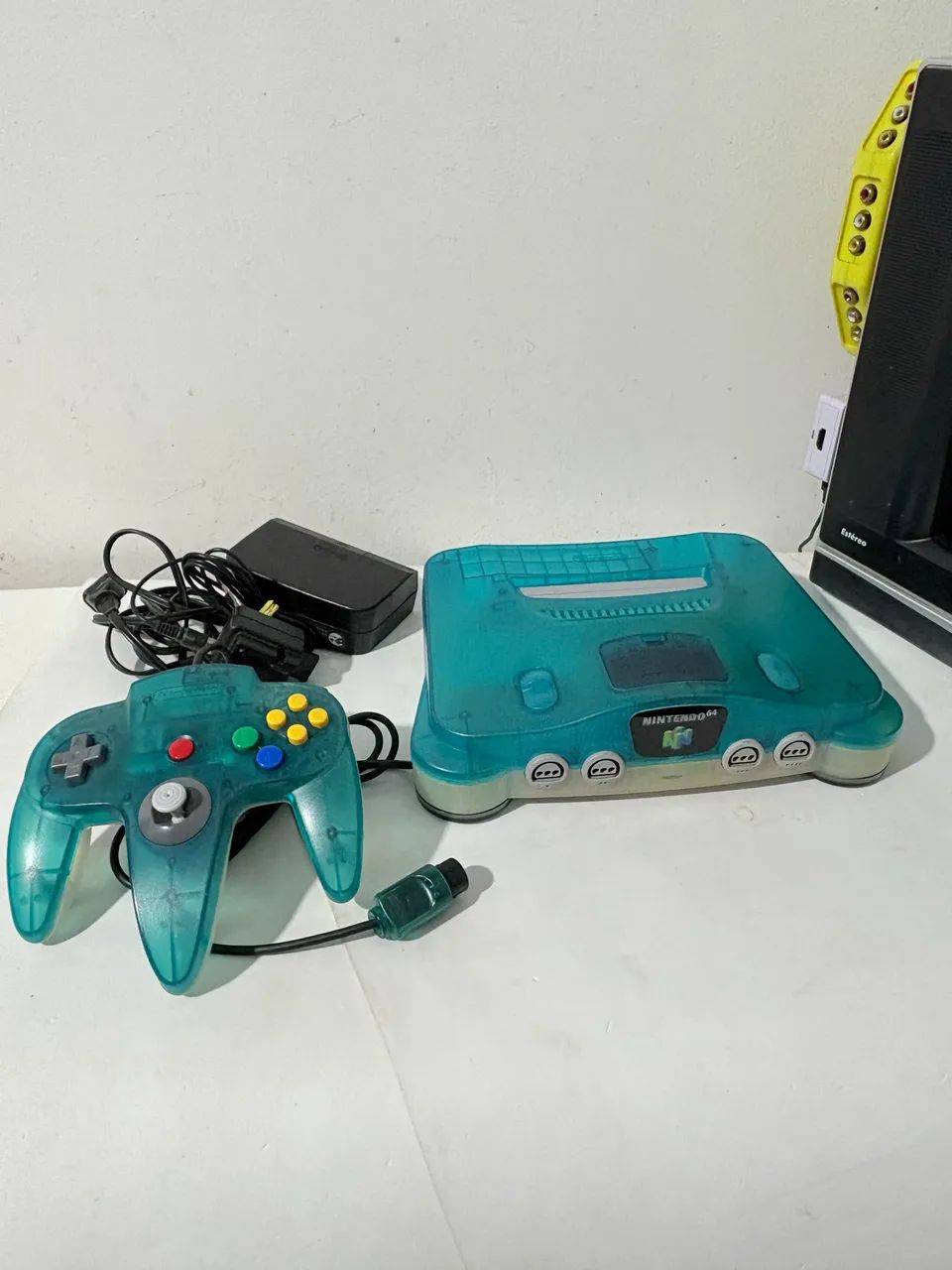 Console nintendo 64 clear blue ice