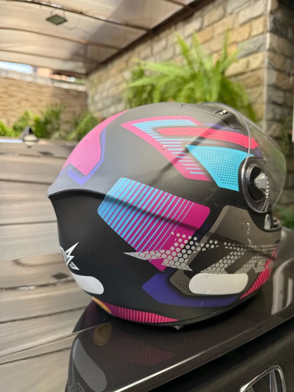 Capacete feminino 56  - Foto 4