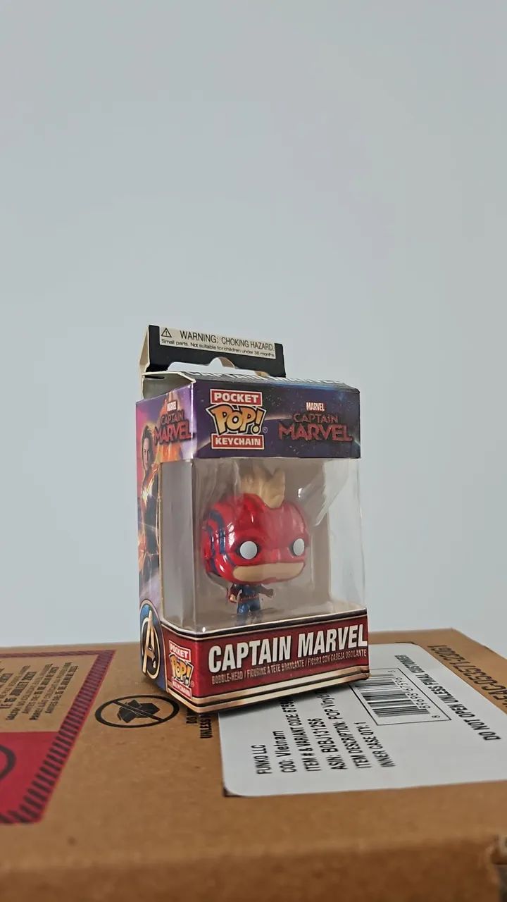 1 Chaveiro Funko Pop Captain Marvel - Foto 5