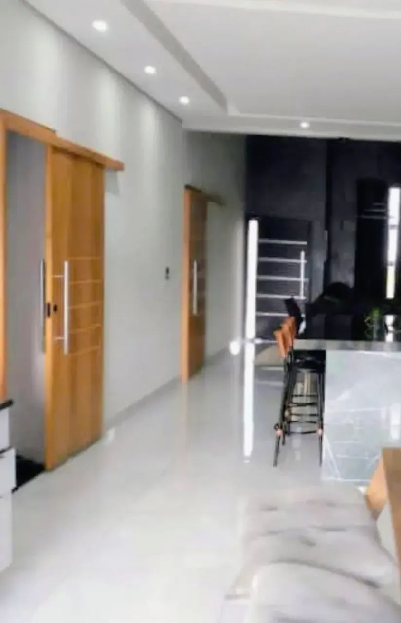 Imóvel para venda com 180 metros quadrados com 3 quartos - Foto 2