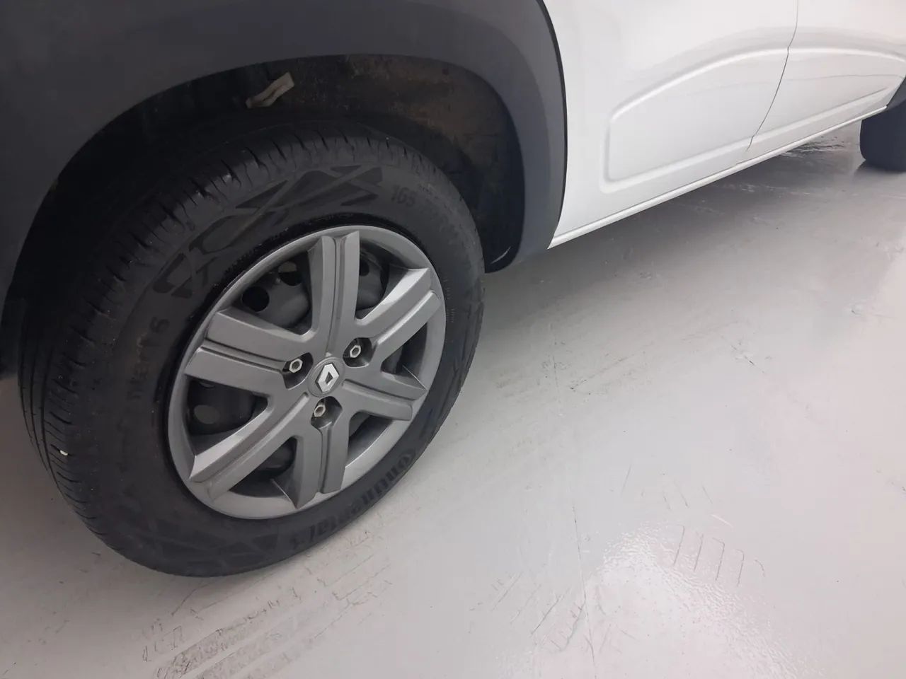 Renault Kwid 1.0 Zen, foto 14 de 18