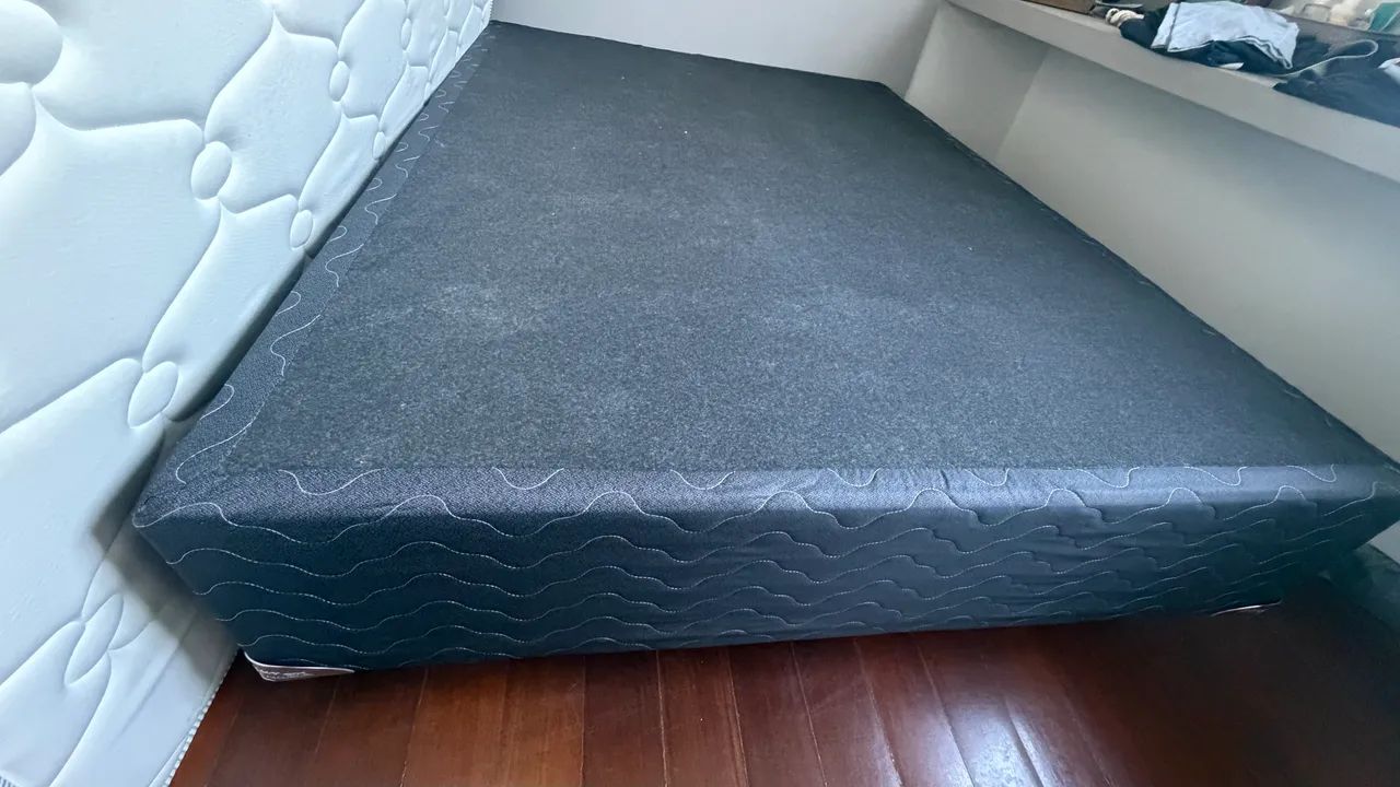 Vendo Cama Box - base + colchão  - Foto 4