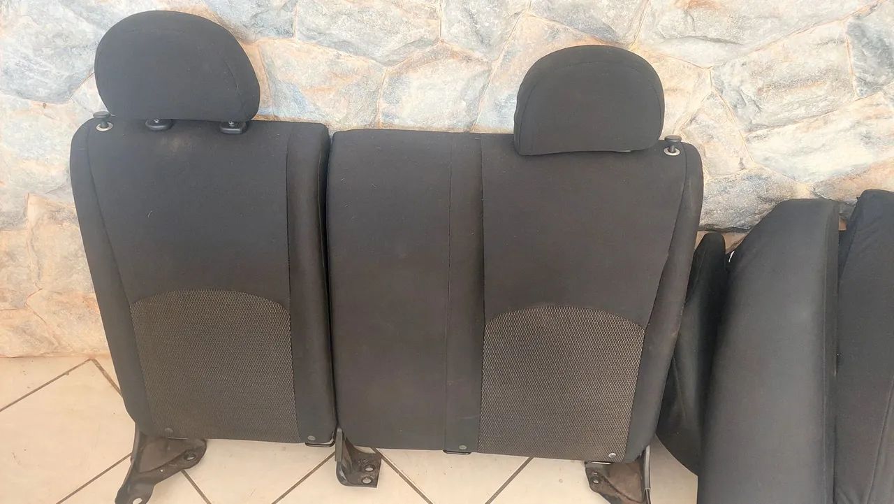 Jogo de banco Nissan Versa 2012/13