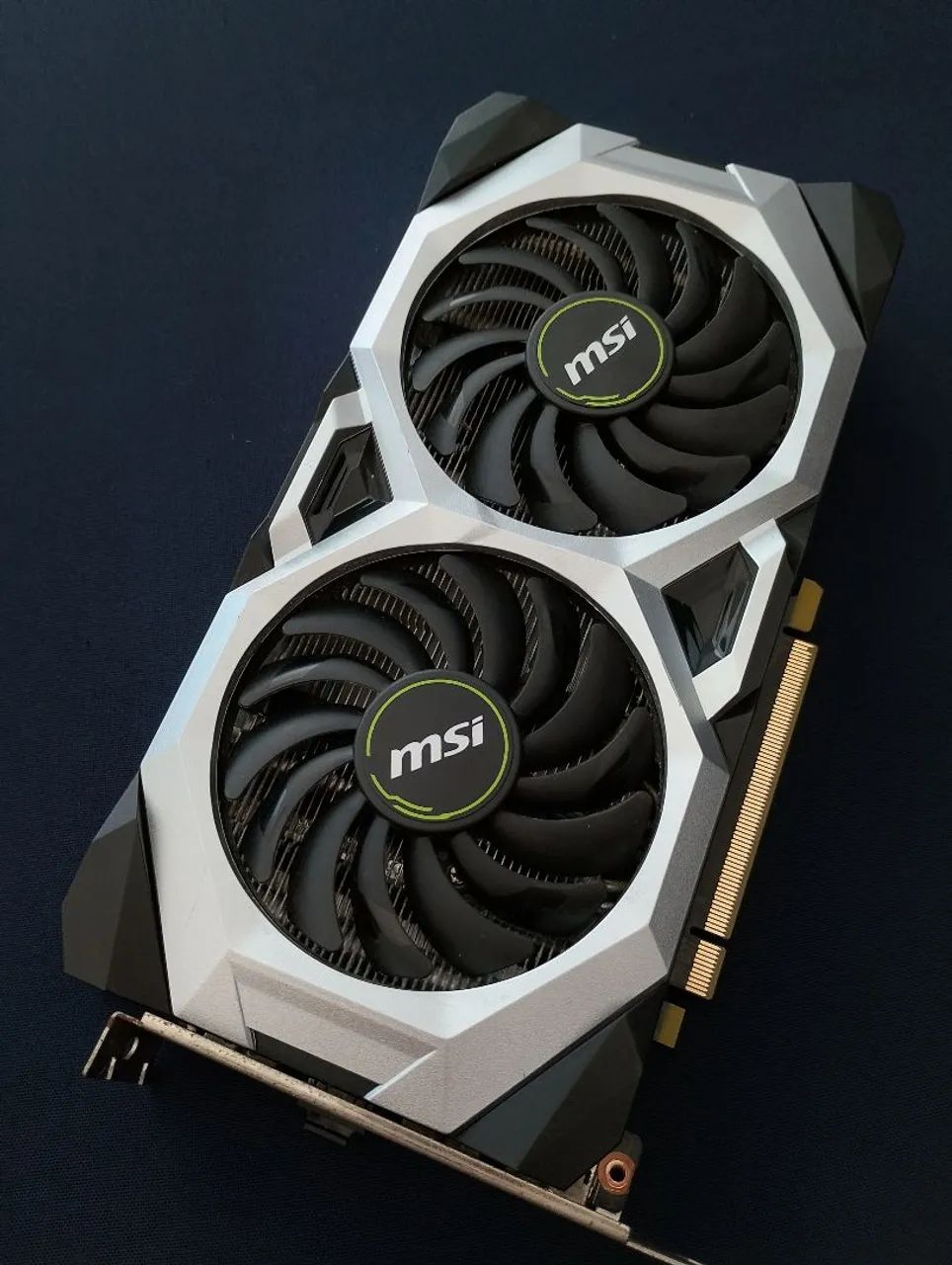 Placa de vídeo DDR6 6gigas