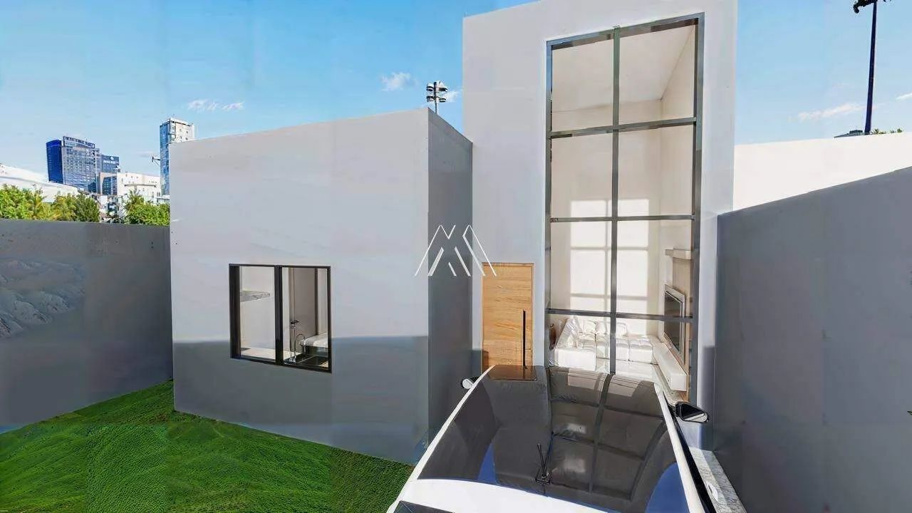 Casa nova com suíte e sacadas à venda no Centenário em Itaúna/MG