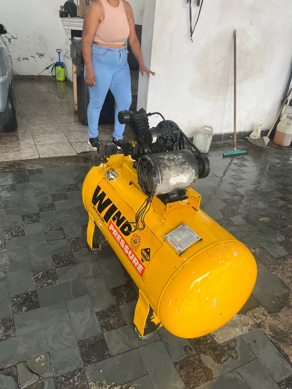 Compressor de ar 2HP 150L. Oportunidade  - Foto 3