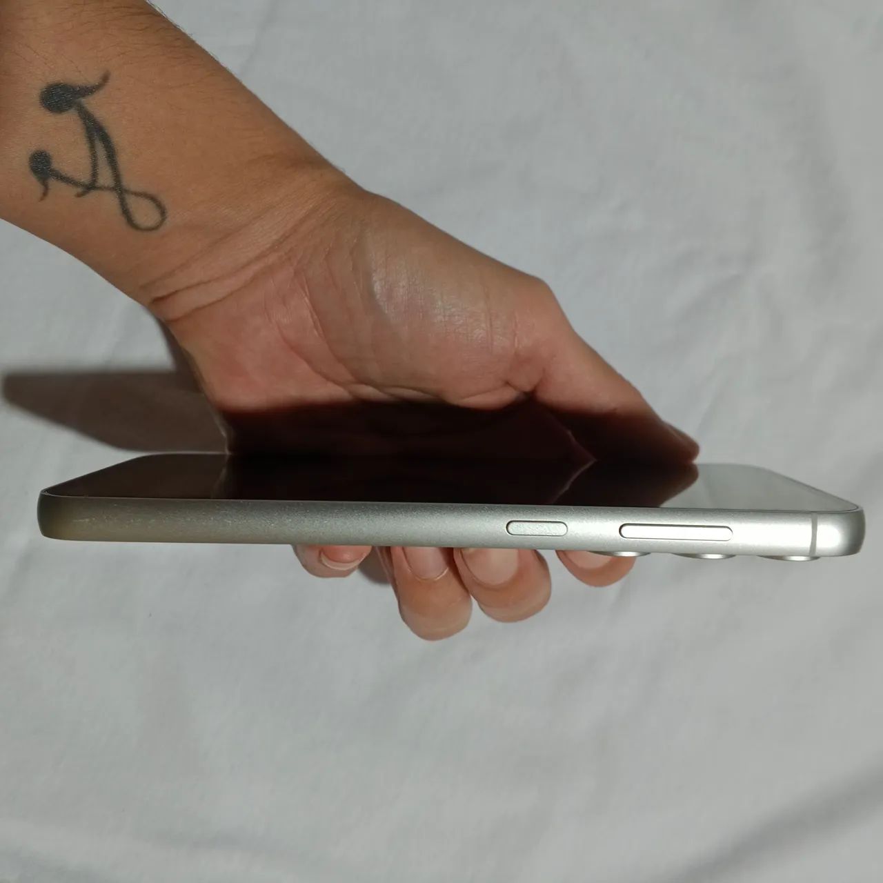 Celular Samsung S23FE 128g.  - Foto 3