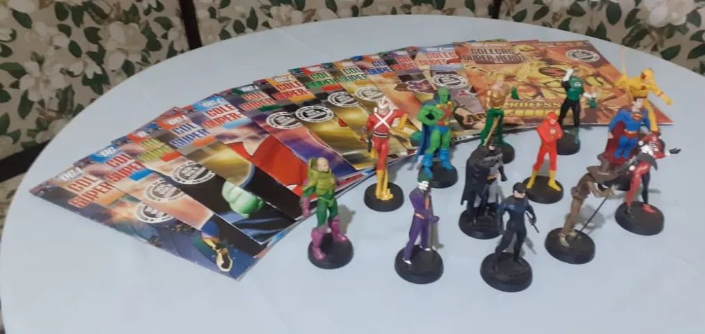 COLEÇÃO DE MINIATURAS DC HEROES EAGLEMOSS - Foto 2