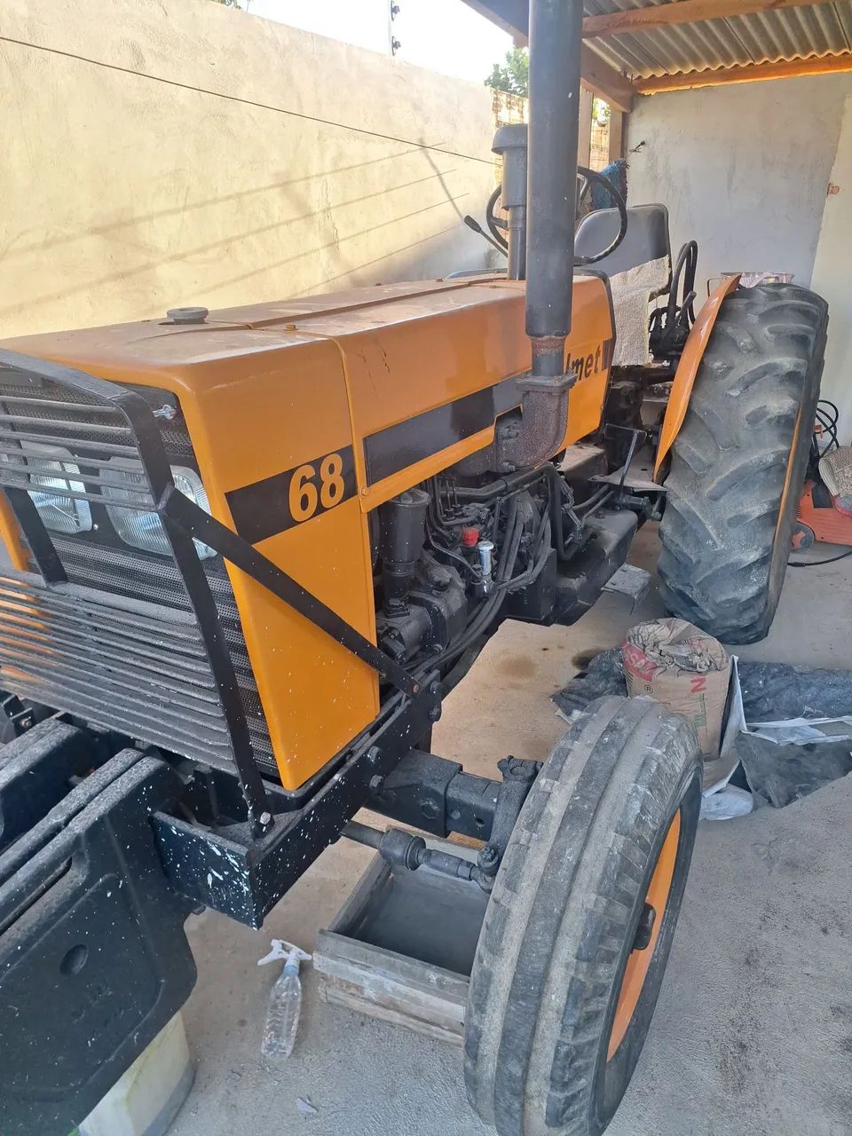 Trator valmet 68 com direção e comando hidráulico - Foto 2