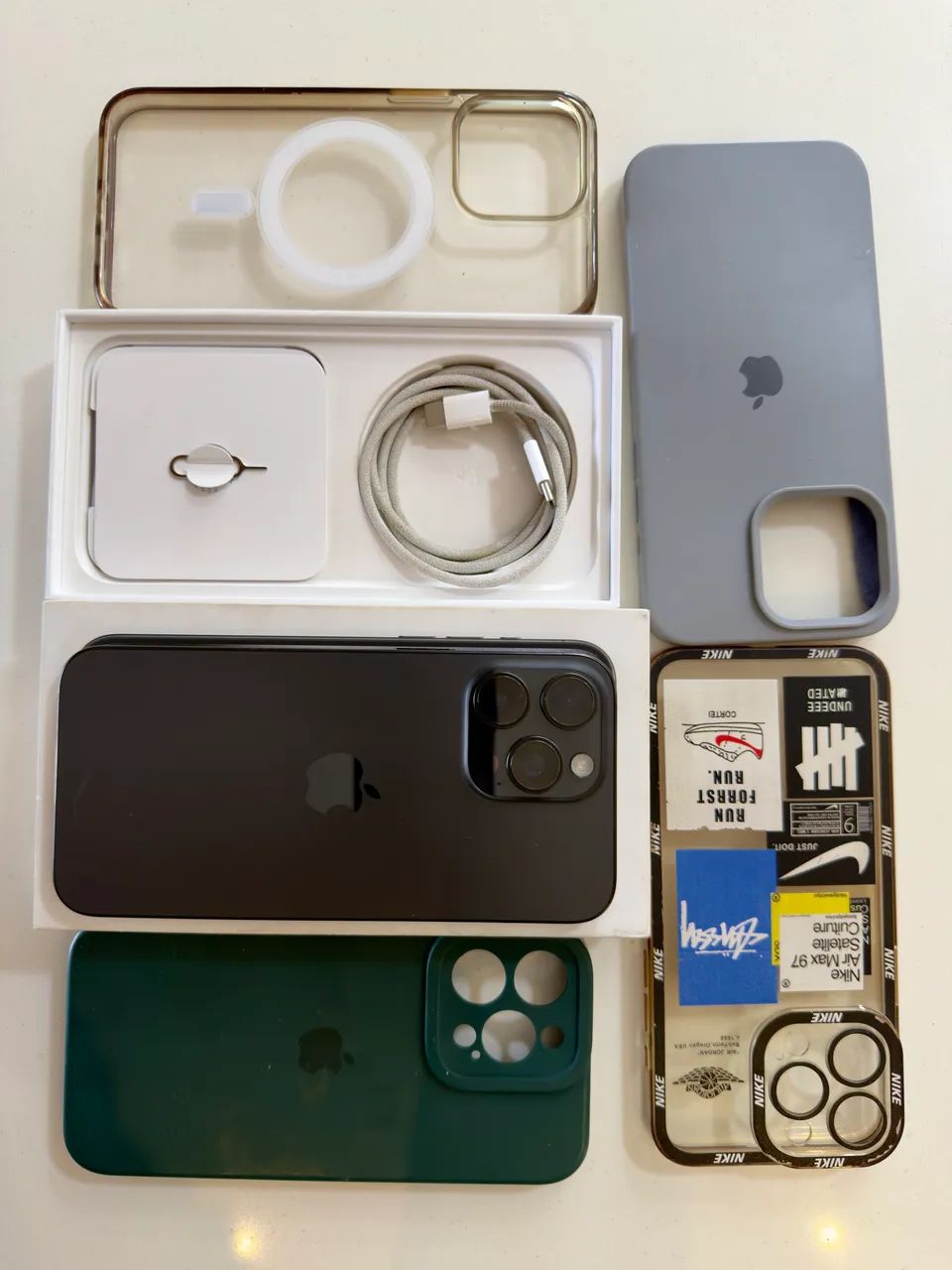 Apple iPhone 15 Pro Max 256GB エクスプレス交換品 iPhone 15 pro max 256gb com acessórios - Celulares e Smartphones