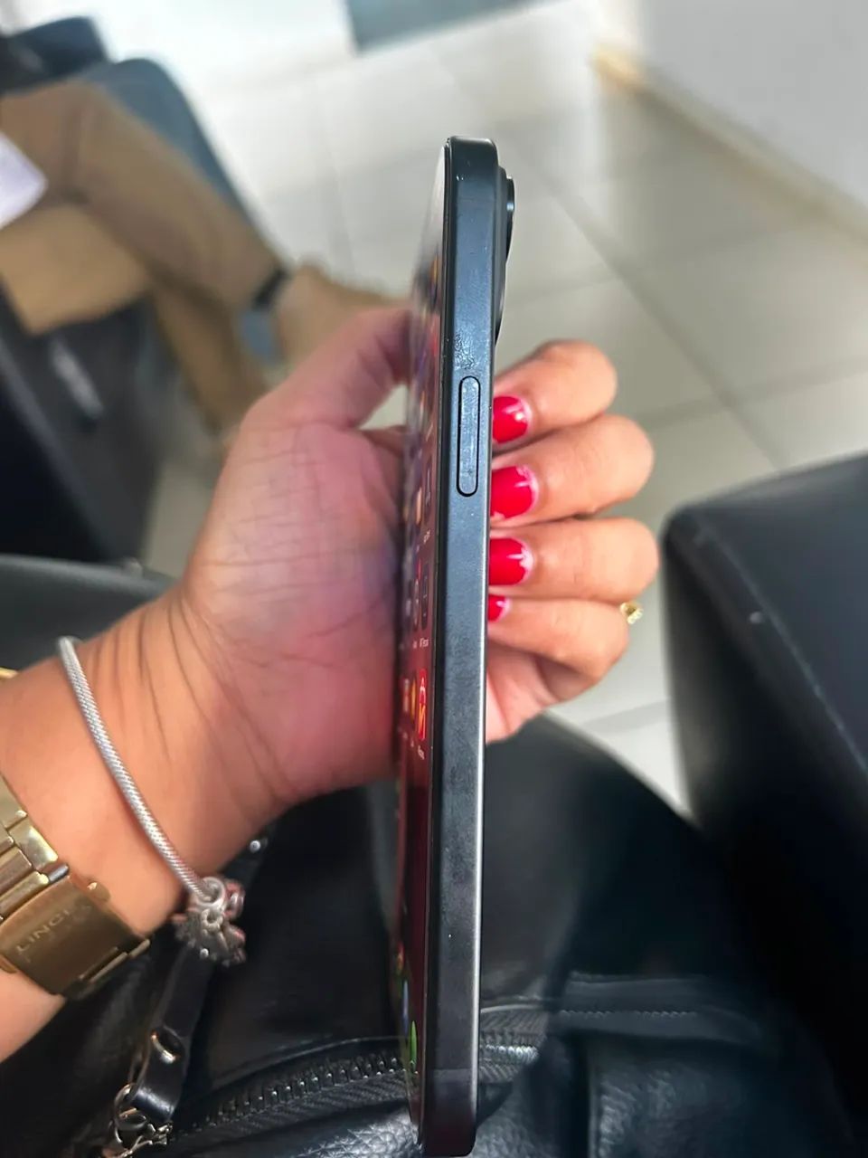 Vendo iphone 15 plus seminovo 3k - Foto 3