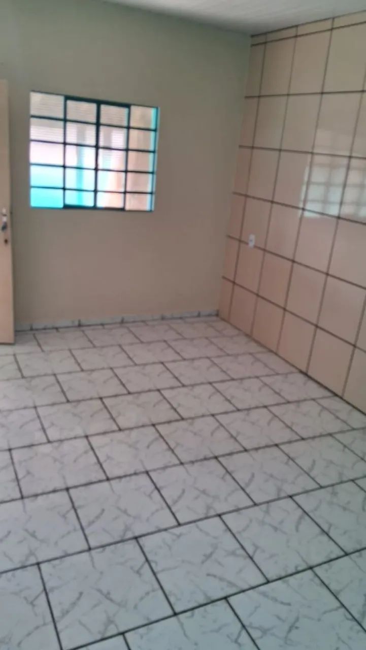  Alugo 3 cômodos  vila Carol - Foto 3