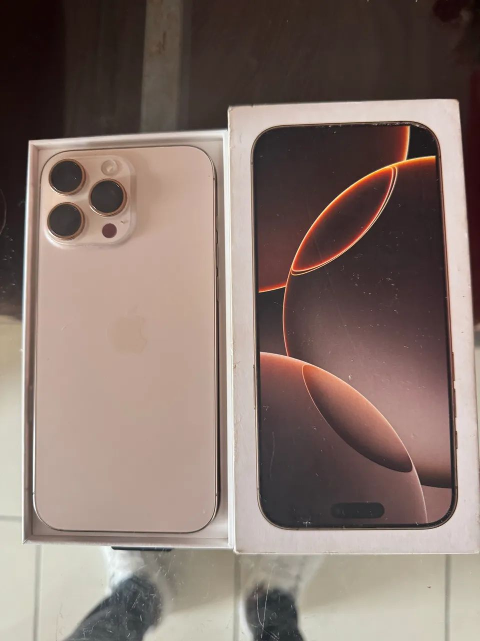iPhone 16 pro Max 256 - Foto 4